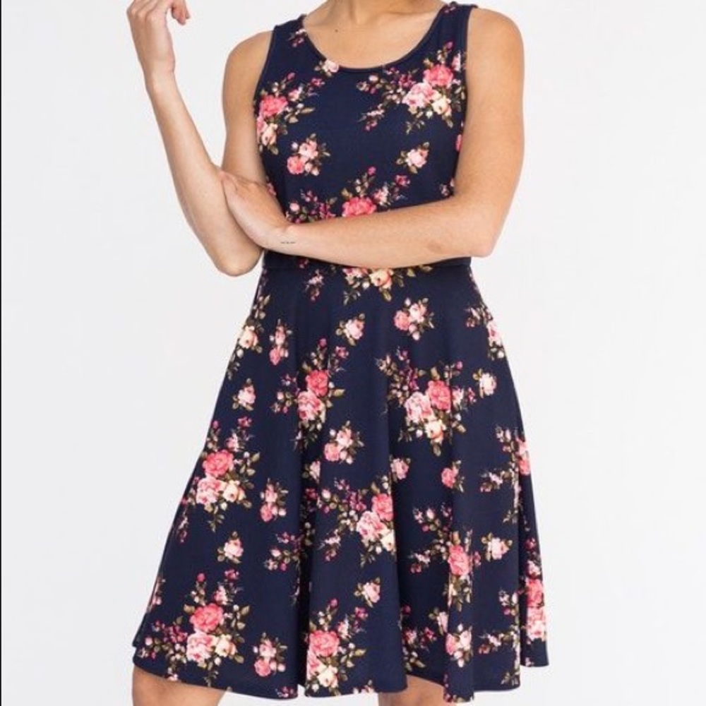 Agnes and Dora Fisher Dress Size L